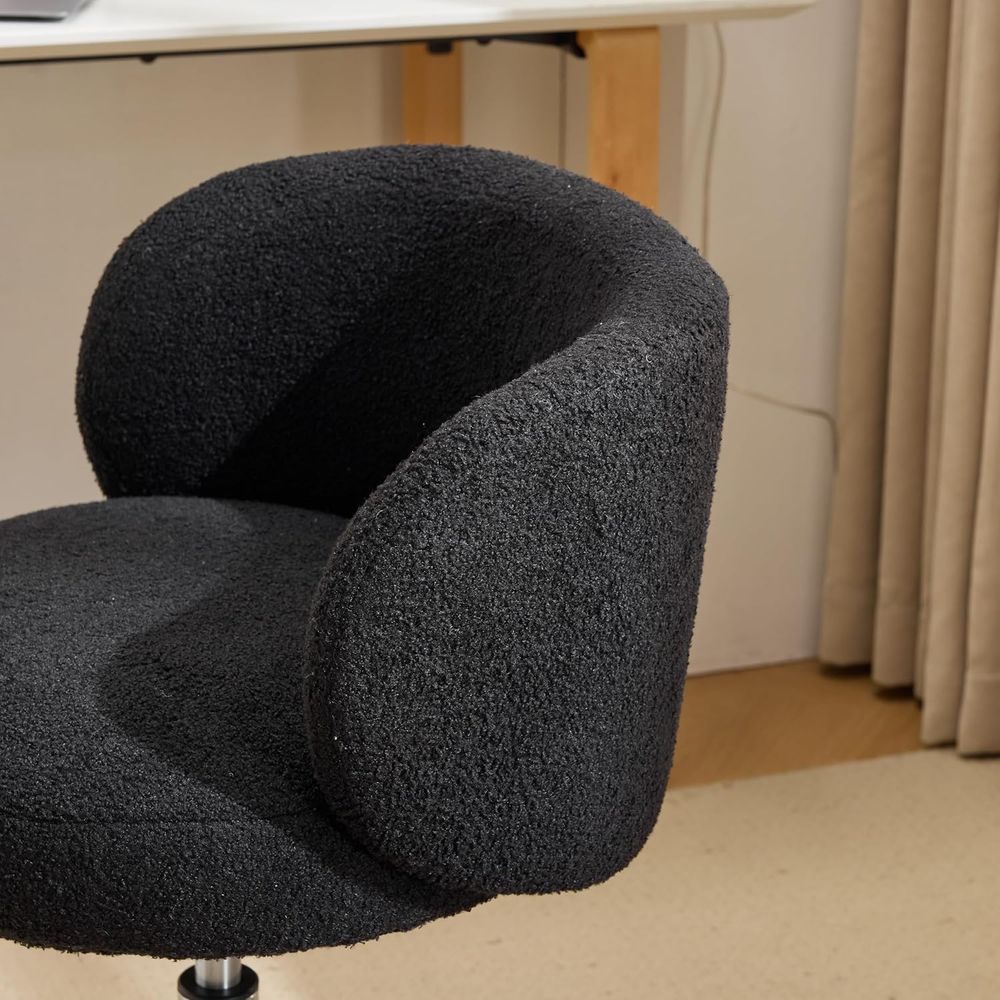 コンパクトな回転式デスクチェア、ホイール付き、人間工学に基づ - Office Tech Furniture のレビューと価格